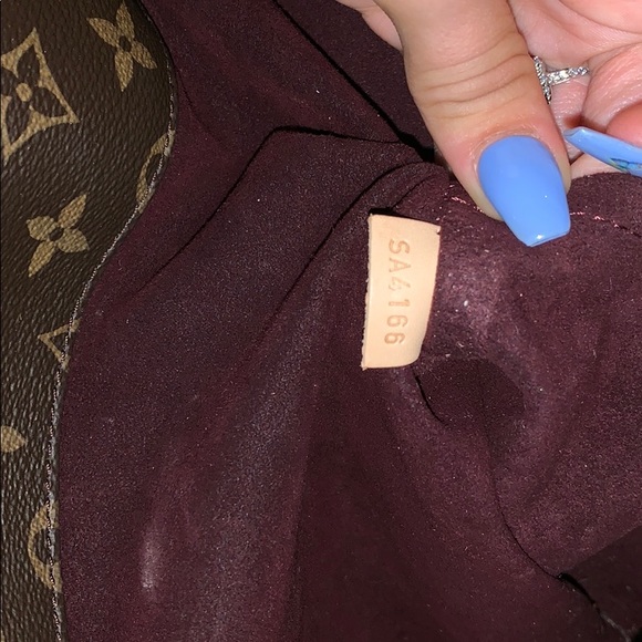 COPY - Louis Vuitton Melie Monogram Canvas Bag - Picture 5 of 7